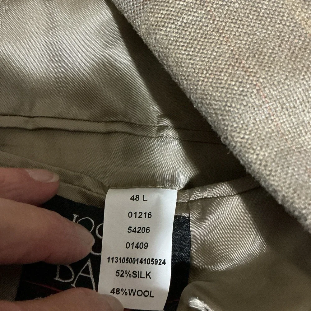 Jos A Bank Men's Sport Coat Blazer 48L Wool‎ Silk Blend Subtle Plaid Cream/Tan
